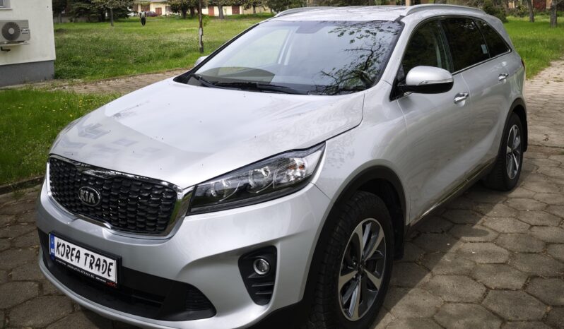 
								KIA SORENTO									