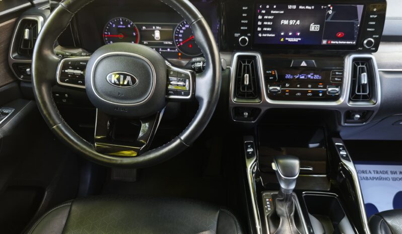 
								KIA SORENTO									