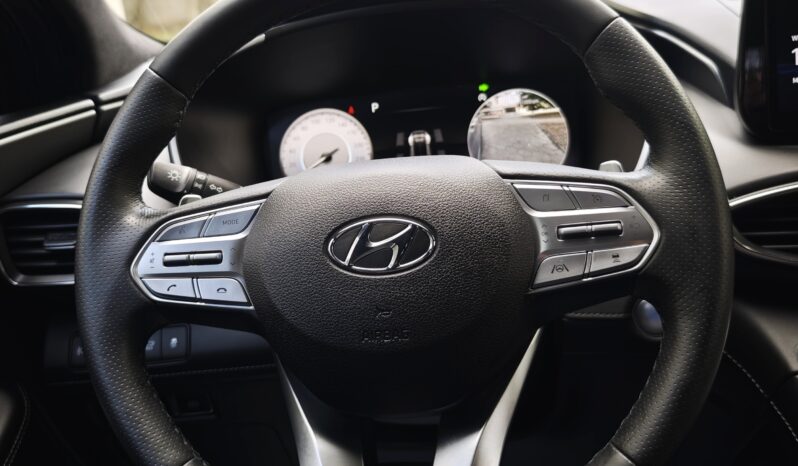 
								Hyundai Santa FE 6+1									