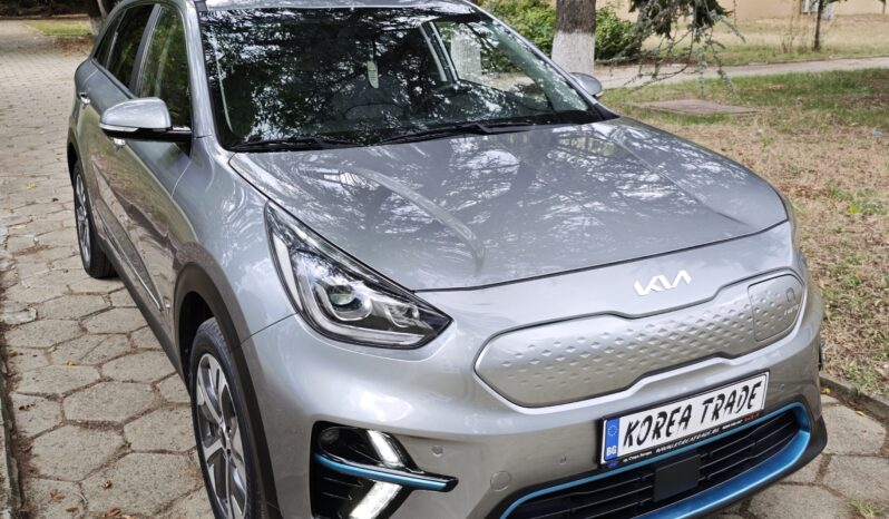 
								KIA NIRO									