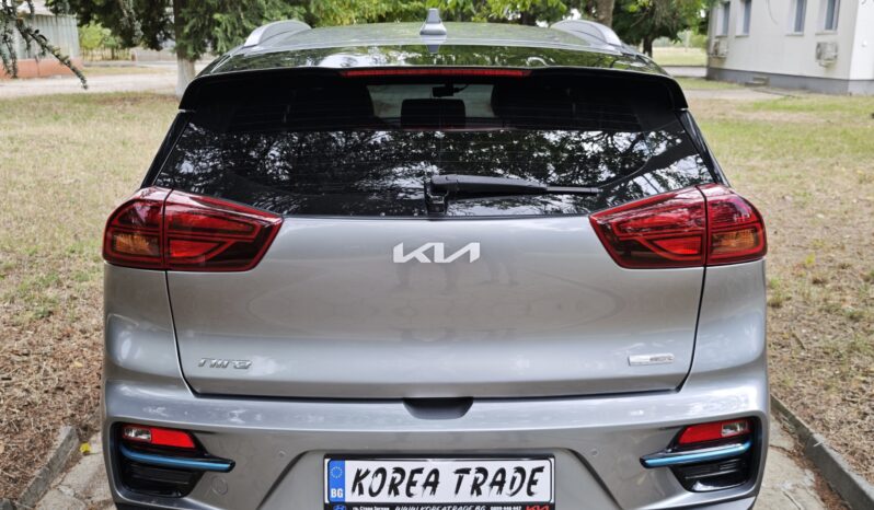 
								KIA NIRO									