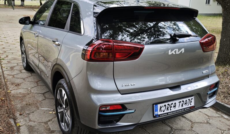 
								KIA NIRO									
