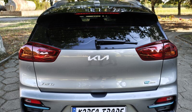 
								KIA NIRO									