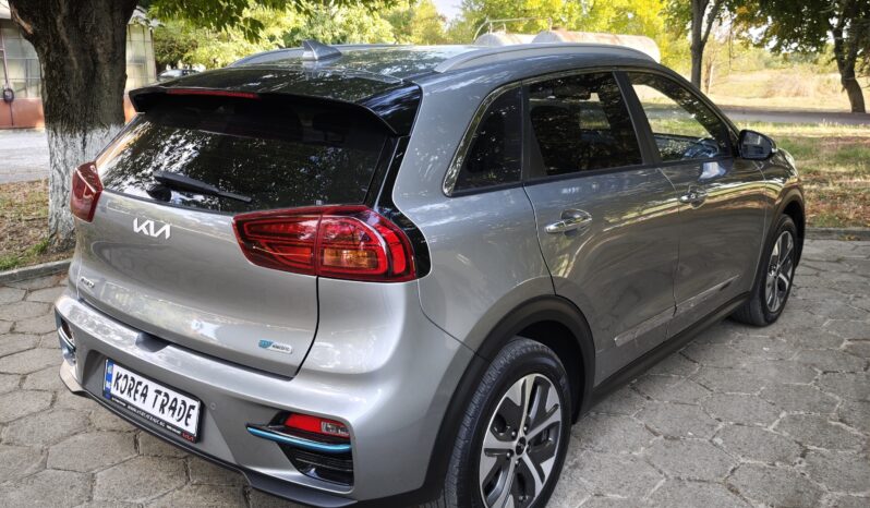 
								KIA NIRO									