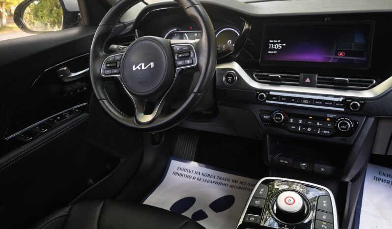 
								KIA NIRO									