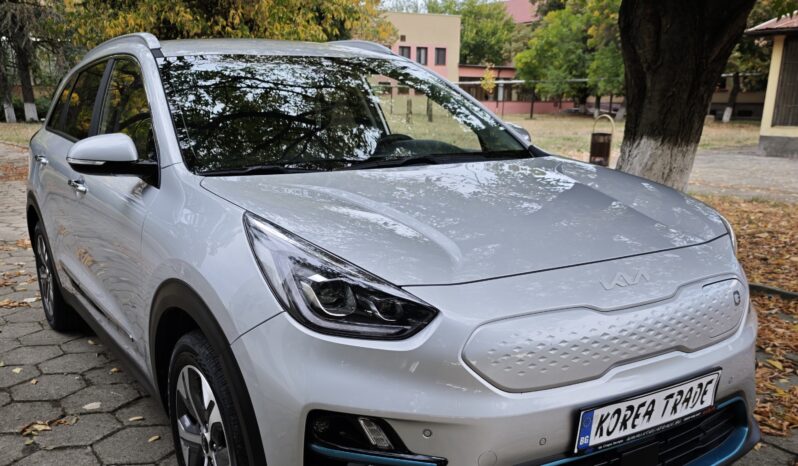 
								KIA NIRO									