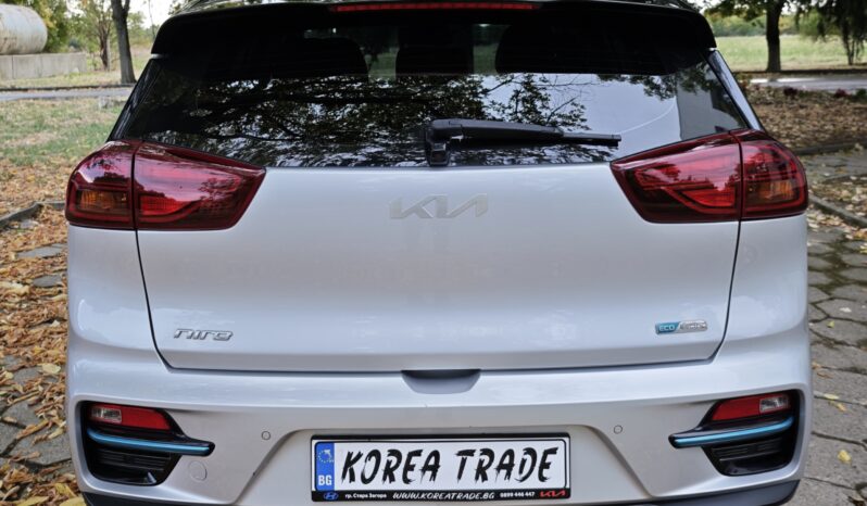 
								KIA NIRO									