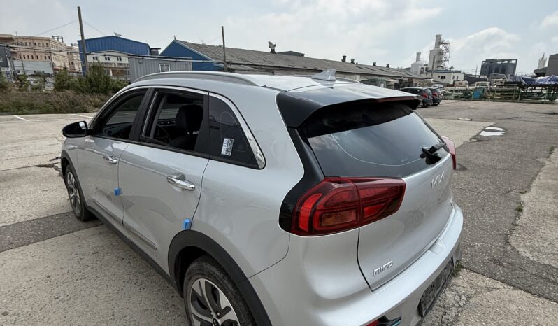
								Kia Niro									
