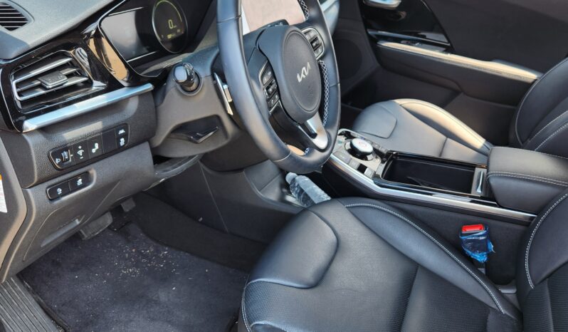 
								Kia Niro									