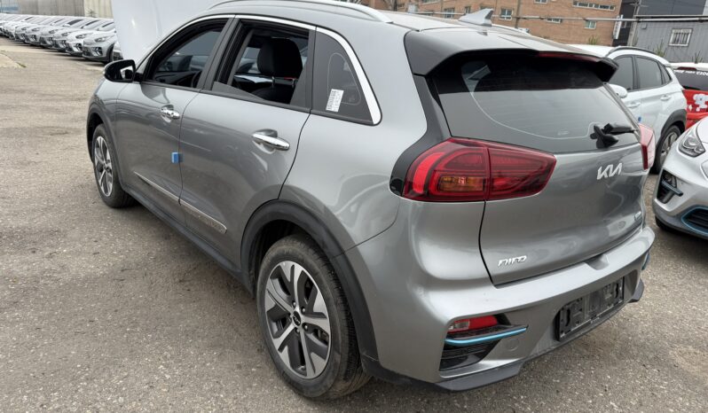 
								Kia Niro									