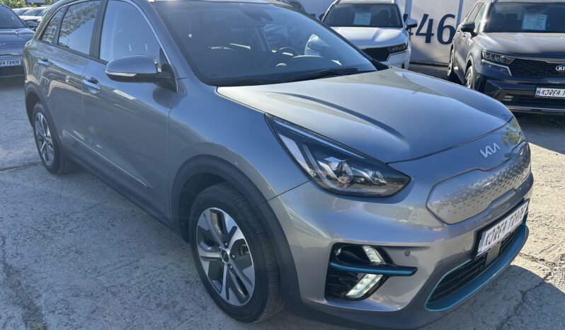 
								KIA NIRO									