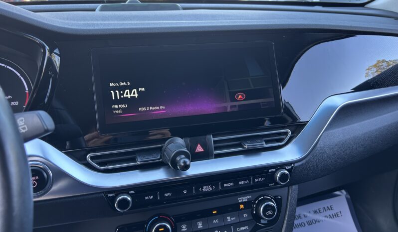 
								KIA NIRO									