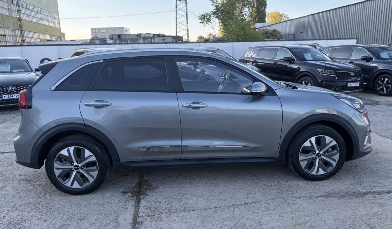 
								Kia Niro									