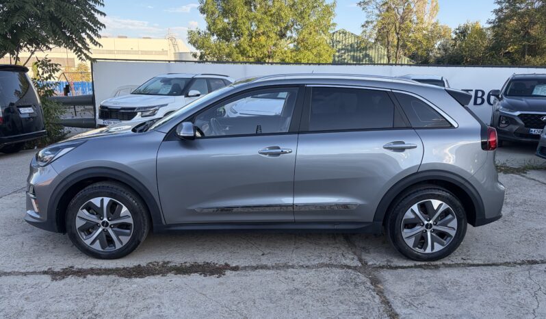 
								Kia Niro									